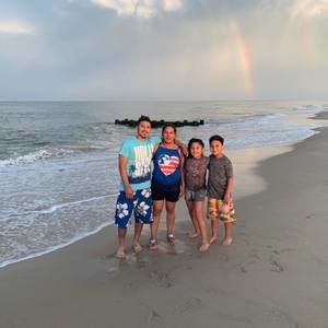 Meet your Posher, Adan